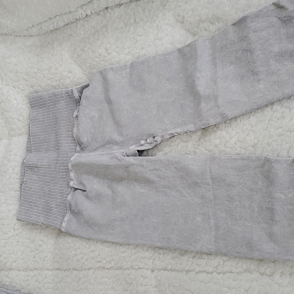 17. Free People Good Karma Leggings Ice Grey - Picture 3 of 17